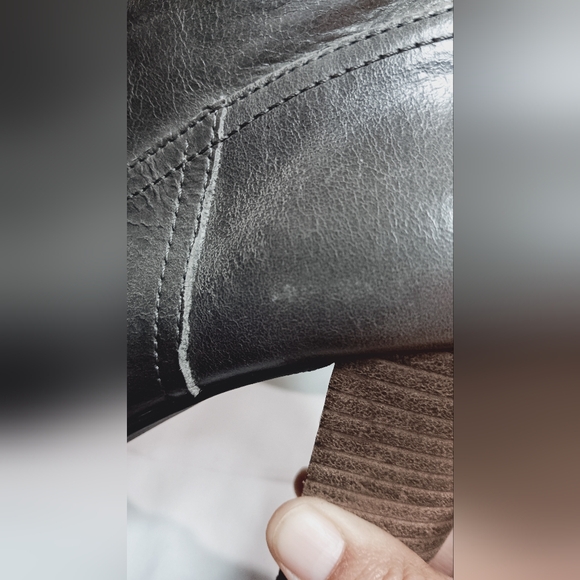 Lucky Brand Elegant Gray  Ankle Boots Size  6.5 - Picture 4 of 12